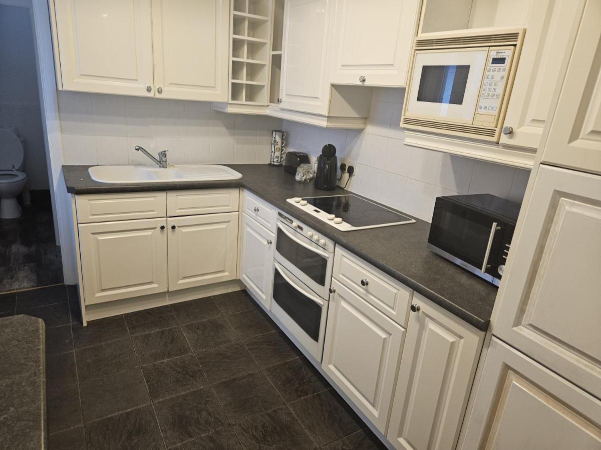 Leigh-On-Sea Retreat - 2 Bedroom Apartment Esterno foto